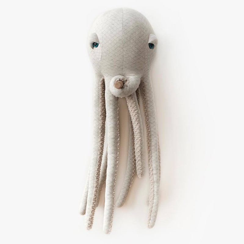 Adopta The Octopus  Big Albino